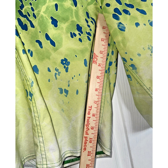 Pelagic Board Shorts Size 40 Mahi Print Sharkskin High Performance Fishing Beach - Picture 11 of 14